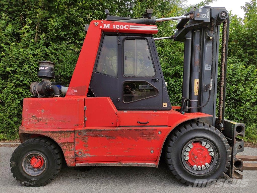 Mora M120C Dīzeļa autoiekrāvēji