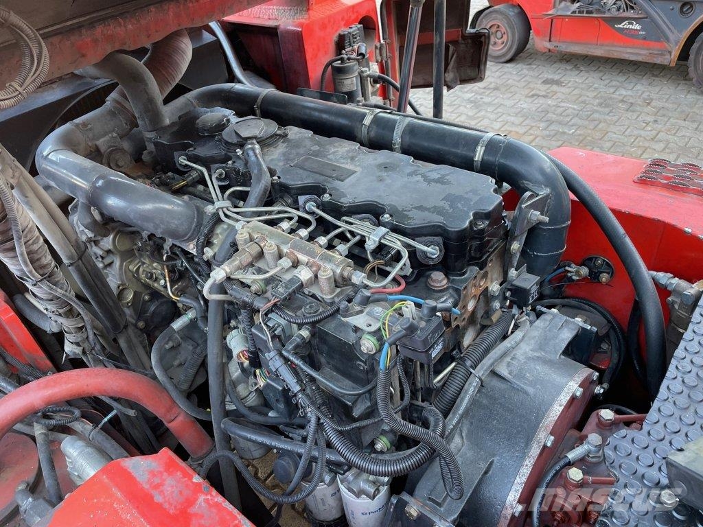 Mora M120C Dīzeļa autoiekrāvēji