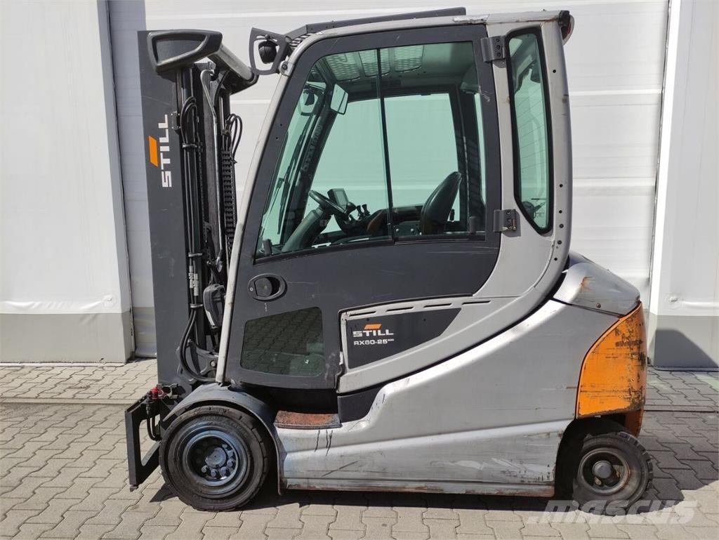 Still RX60-25/600L / NEU LACKIERT Electric forklifts